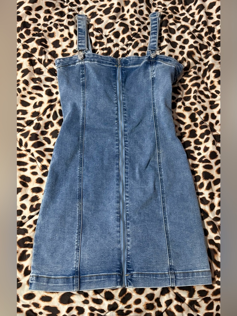 ✨Forever 21 BodyCon Jean Dress✨